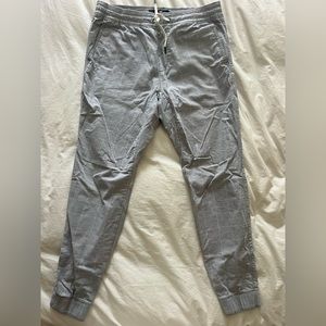Men’s hollister skinny jogger